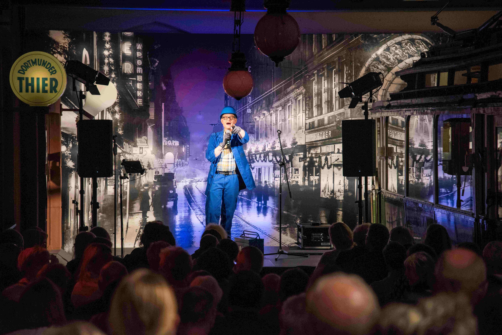Handwerker Peters live auf der Bühne - Comedy Tour 2026