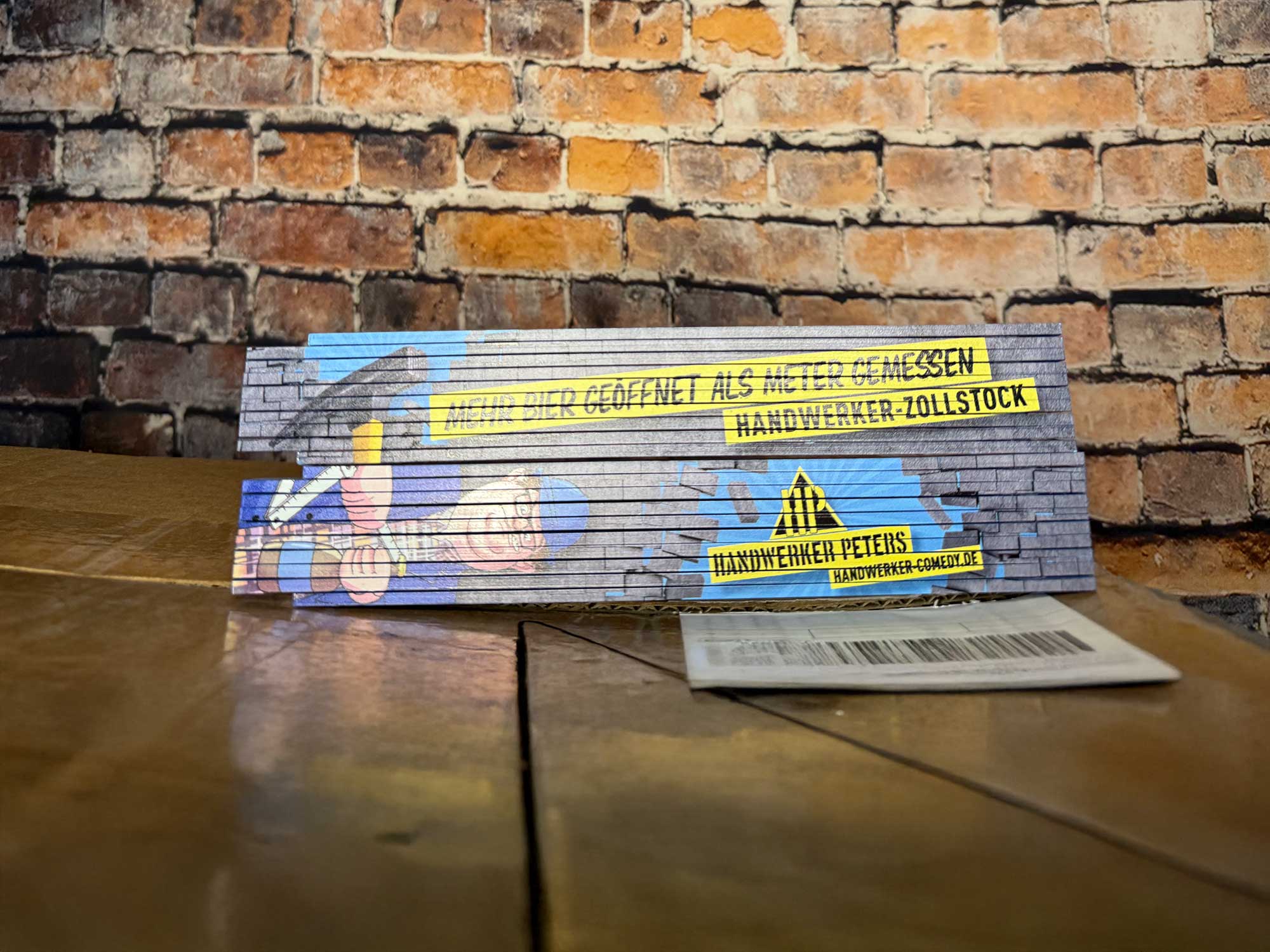 Handwerker Peters Zollstock „Mehr Bier geöffnet als Meter gemessen“